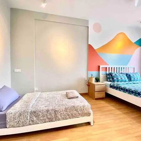 Tropicana 218 Macalister #Wondercolor #Infinity Pool #Georgetown #5Pax #2Br 2Bath #1King 1Queen 1Single #Quality Well Maintained #Private Host Exterior photo